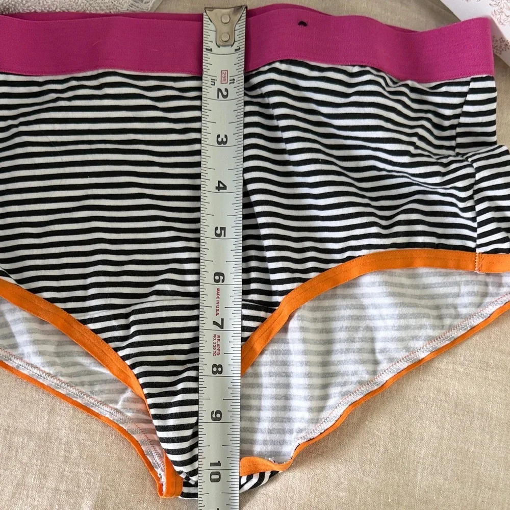 Torrid Curve enjoy blend